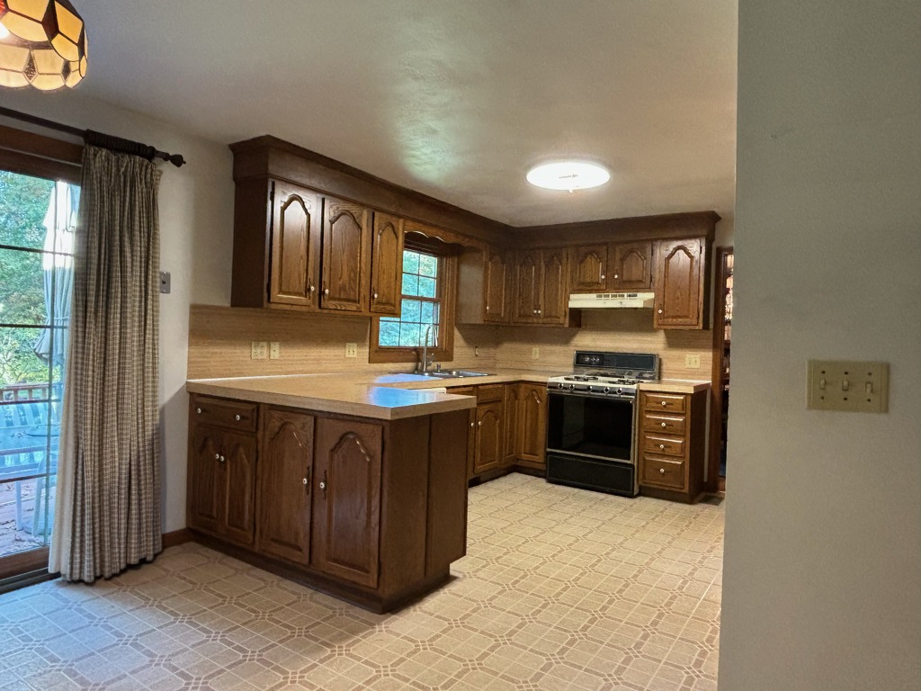 Southern Rhode Island - Spagnolo before kitchen.JPEG